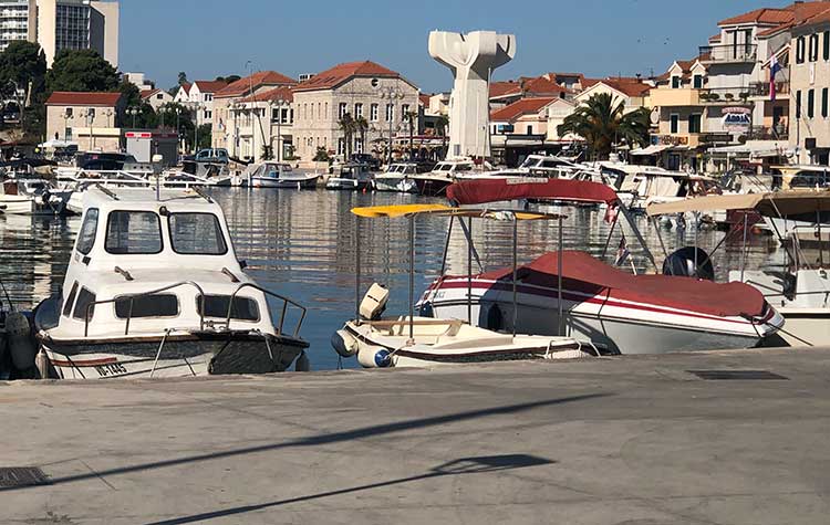 Vodice apartman ingyenes parkoló